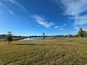 1224 Mariners Vw Ter in Cape Coral, FL - Building Photo - Building Photo