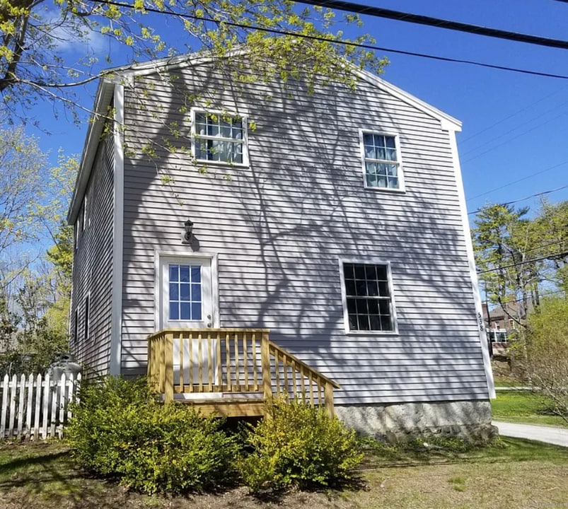 538 High St in Bath, ME - Building Photo