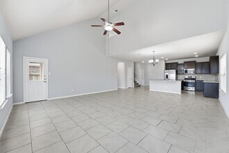 719 Longstreet Dr in Richmond, TX - Building Photo - Building Photo