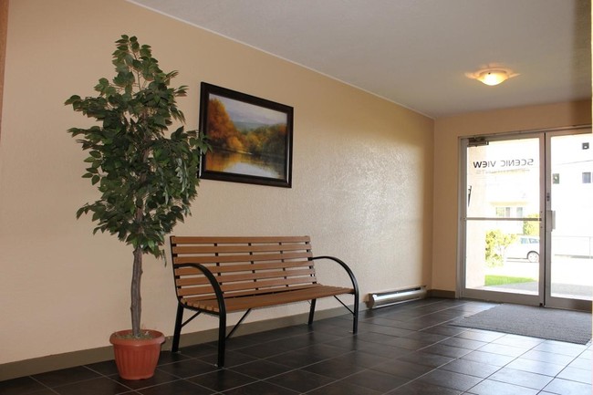 Scenic View Apartments in Campbell River, BC - Building Photo - Interior Photo