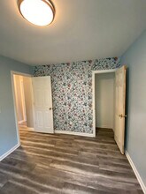 14 Hilton Dr in South Glens Falls, NY - Building Photo - Building Photo