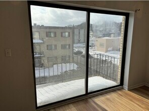 406 Broadway in Lynn, MA - Foto de edificio - Building Photo