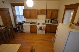 850 W Waveland Ave in Chicago, IL - Building Photo - Building Photo