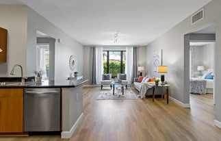 1060 S 3rd St, Unit 115 in San Jose, CA - Building Photo