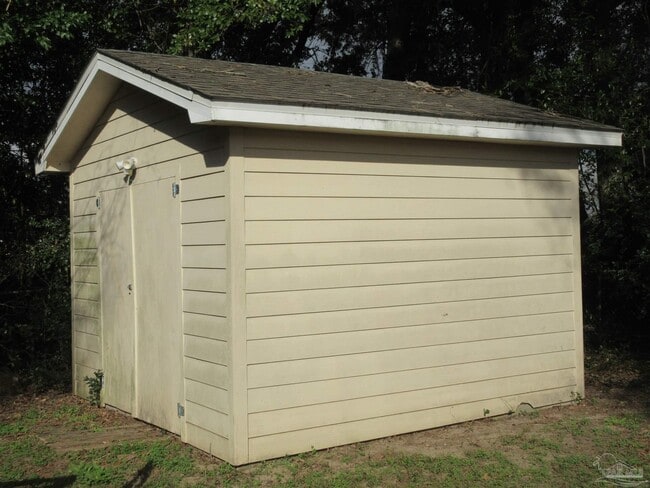 4389 Pine Villa Cir in Pace, FL - Building Photo - Building Photo