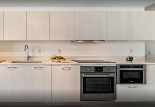 501 NE 31st St in Miami, FL - Building Photo - Building Photo