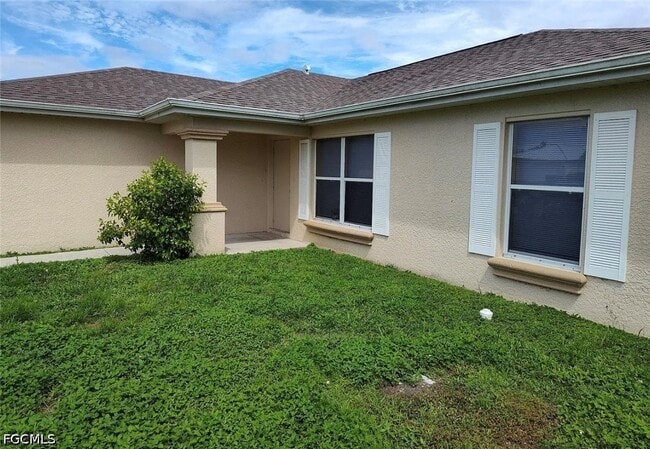 1109 NE 2nd Pl