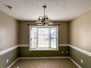 7806 Rosewood Ave in Fayetteville, NC - Building Photo - Building Photo