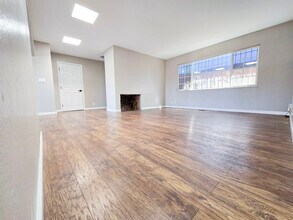 2944 E 29th St, Unit 2944 in Oakland, CA - Building Photo - Building Photo