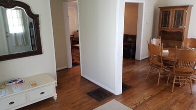 1249 Vestal Ave in Binghamton, NY - Building Photo - Building Photo