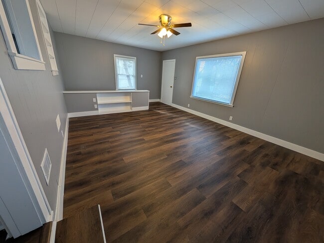 property at 1029 SW Webster Ave