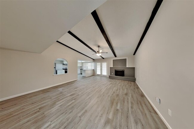 16935 Kilwinning Dr photo'