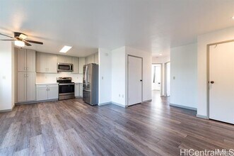 95-1027-1027 ?Ainamakua Dr in Mililani, HI - Building Photo - Building Photo