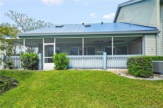 1451 NE 14th Ct in Jensen Beach, FL - Building Photo - Building Photo