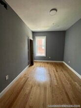 339 Cambridge St in Cambridge, MA - Foto de edificio - Building Photo