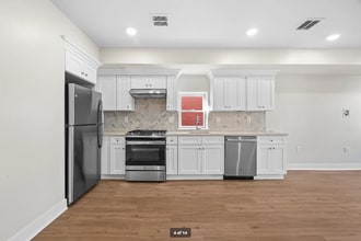 20 Joyce Kilmer Ave, Unit Unit 2 in New Brunswick, NJ - Foto de edificio - Building Photo