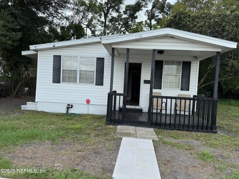 1138 E 19th St in Jacksonville, FL - Building Photo