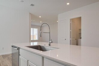8210 Clear Quartz Ln in Rosharon, TX - Building Photo - Building Photo