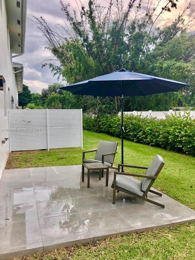 3282 SW 44th St in Fort Lauderdale, FL - Building Photo - Building Photo