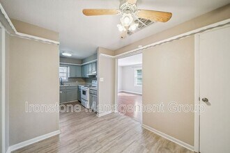 4218 S Rockford Ave in Tulsa, OK - Building Photo - Building Photo
