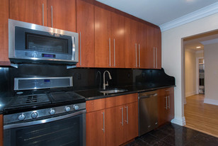 Fairfield Residences At Cedarhurst Park House Apartments