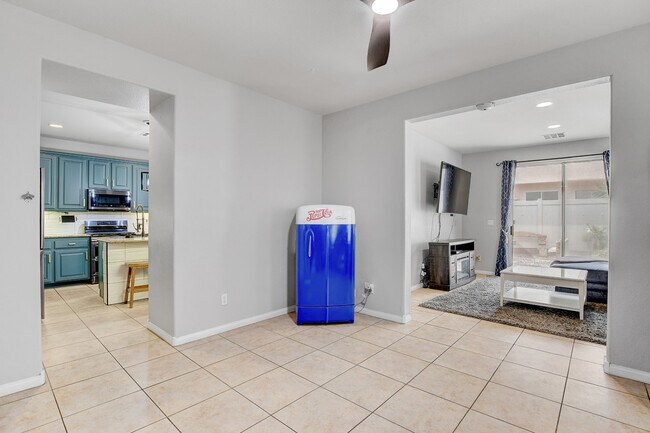 10787 Villa Carlotta Ct in Las Vegas, NV - Building Photo - Building Photo