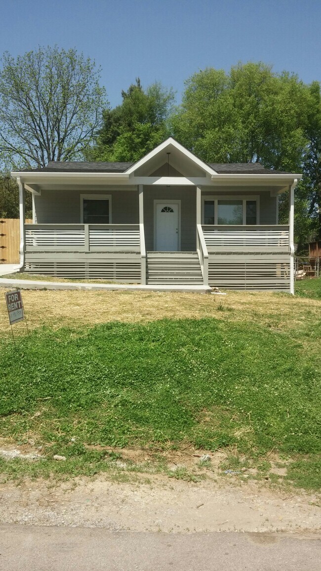 property at 106 Valeria St
