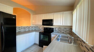 2838 Osprey Cove Pl in Kissimmee, FL - Building Photo - Building Photo