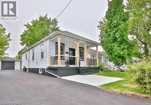 549 Waterloo St in Hamilton, ON - Building Photo