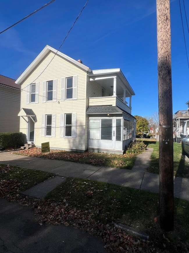 property at 418 E 5th St