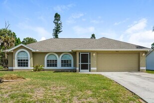 3644 Ribera Ave in North Port, FL - Building Photo