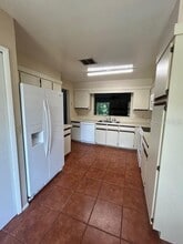 564 Albany Pl in Longwood, FL - Building Photo - Building Photo