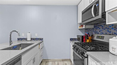 91-1022-1022 Makaaloa St in Ewa Beach, HI - Building Photo - Building Photo