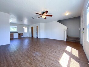 3215 Northwest Blvd in New Braunfels, TX - Building Photo - Building Photo