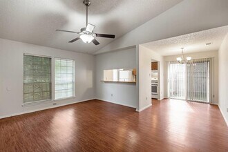 4509 Brown Bark Pl in Austin, TX - Building Photo - Building Photo