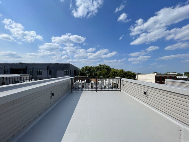 3926 Haverford Ave photo'
