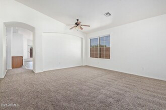 8233 W Papago St in Phoenix, AZ - Building Photo - Building Photo