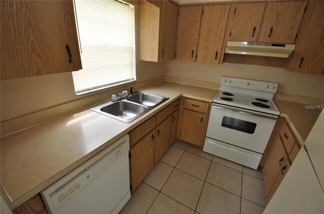 127 Shannon Dr in Lakeland, FL - Building Photo - Building Photo