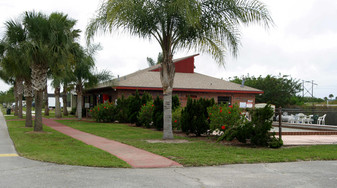 Groveland Mobile Home Park Apartments