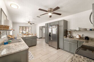 5 NW 26th St in Gainesville, FL - Building Photo - Building Photo