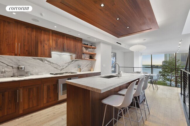 90 Furman St in Brooklyn, NY - Building Photo - Building Photo