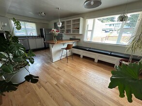 715 Parkview Way in Missoula, MT - Building Photo - Building Photo