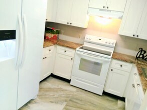 2321 Ida Way in West Palm Beach, FL - Building Photo - Building Photo