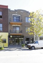 4514 E Sainte-Catherine E in Montréal, QC - Building Photo