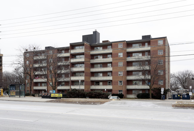 Briarwood in Guelph, ON - Building Photo - Building Photo