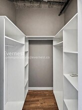 3201 Shoshone St, Unit UNIT 301 in Denver, CO - Foto de edificio - Building Photo