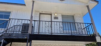 5130 Chapman St in Houston, TX - Building Photo