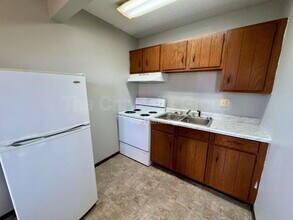 2402 Marquette Rd in Peru, IL - Building Photo - Building Photo