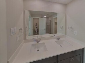 201 Ledburn Ct in Saginaw, TX - Building Photo - Building Photo