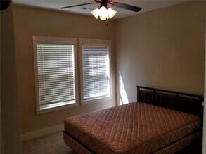 3164 N Barnsbury Terrace in Fayetteville, AR - Building Photo - Building Photo